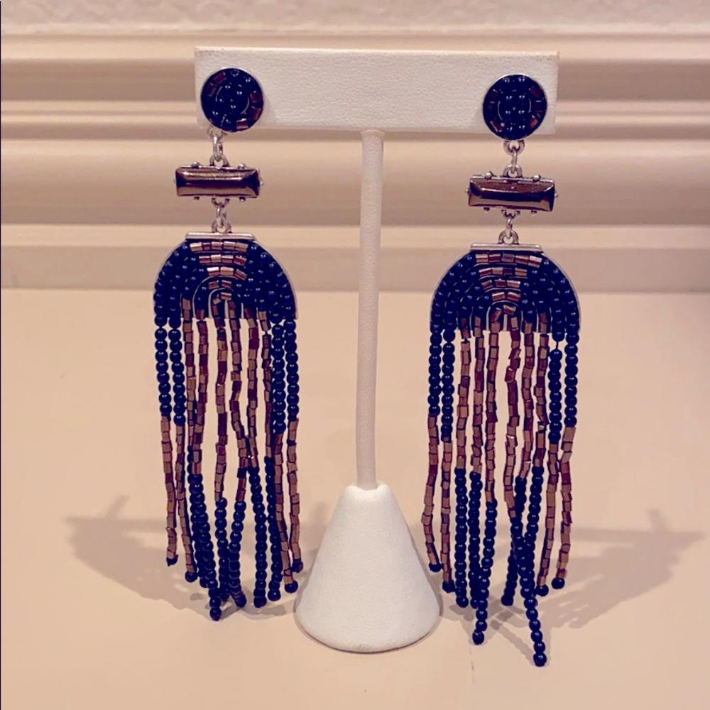 Premier All in 4 1/2 “ earrings